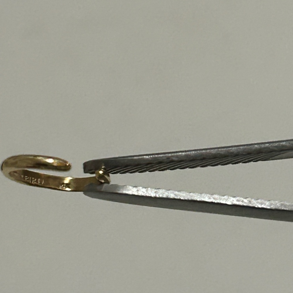 Catbird 14K yellow gold ear cuff - Picture 5 of 7